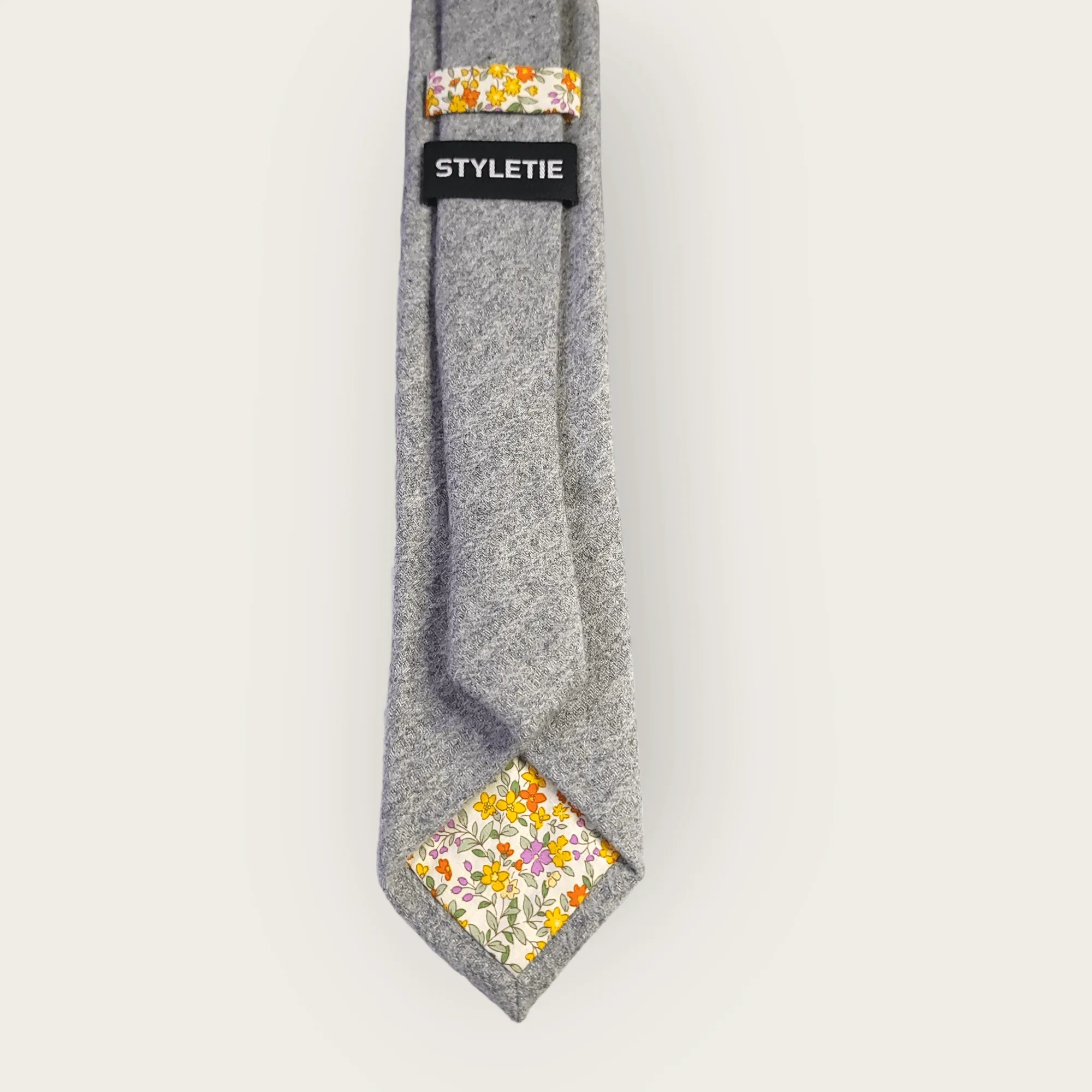 Gray Wool Floral Tie