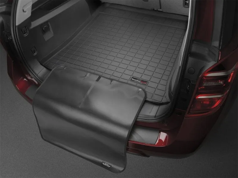 WeatherTech 2023 Toyota Prius Cargo Liner w/Bumper Protector - Black