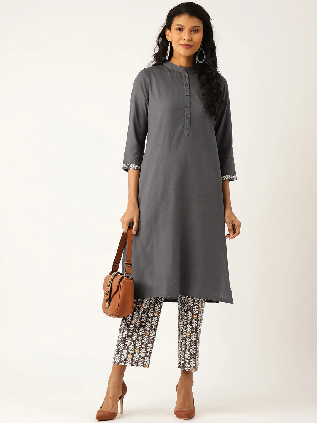 Women Grey Floral Straight Kurta With Pants